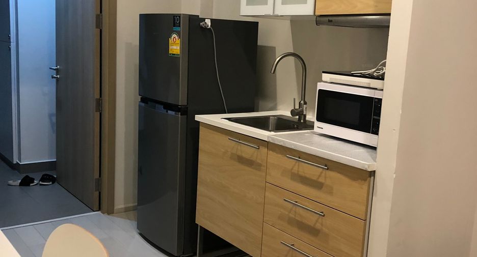 Condo en alquiler de 1 habitaciones en Pathum Wan, Bangkok