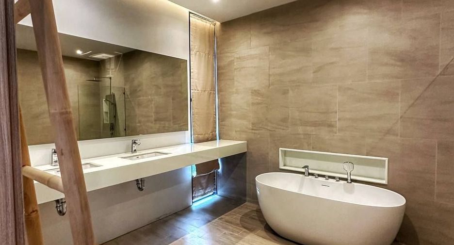 For sale 3 bedrooms villa in Thalang, Phuket