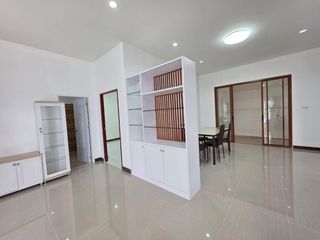 Продажа 3 спальни дом в Пхукет Тощн, Пхукет