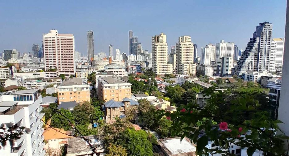 Wohnung zur Miete mit 3 Zimmer in Watthana, Bangkok