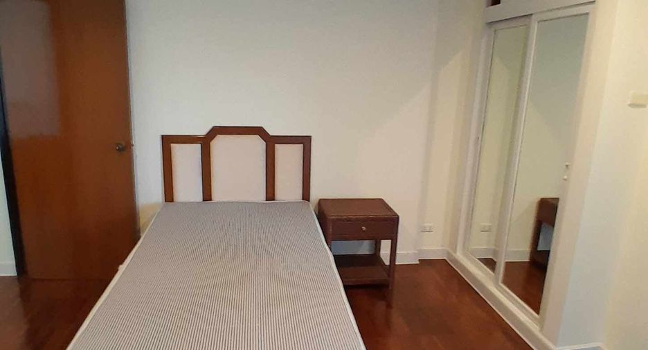 Wohnung zur Miete mit 3 Zimmer in Watthana, Bangkok