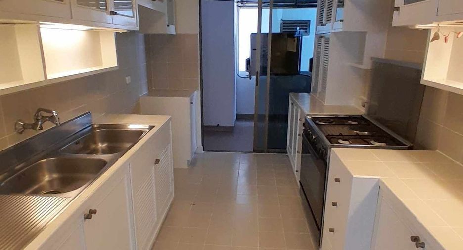 Wohnung zur Miete mit 3 Zimmer in Watthana, Bangkok