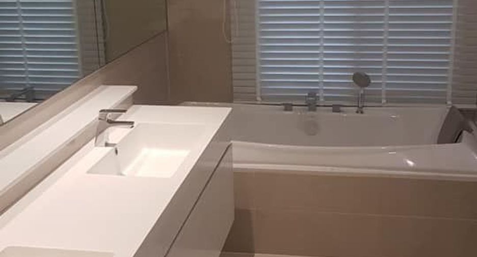 For rent 3 bedrooms house in Prawet, Bangkok