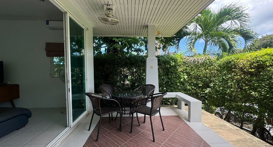 Villa en alquiler de 2 habitaciones en Mueang Phuket, Phuket