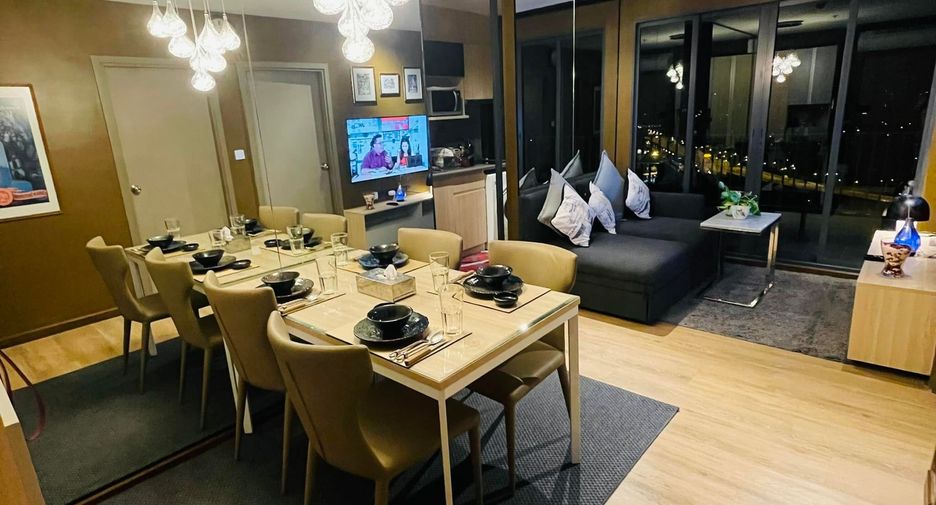 For rent 2 bedrooms condo in Bang Na, Bangkok