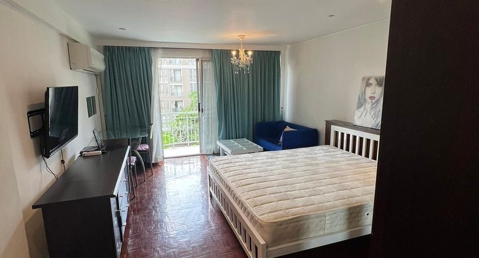 For rent studio apartment in Watthana, Bangkok