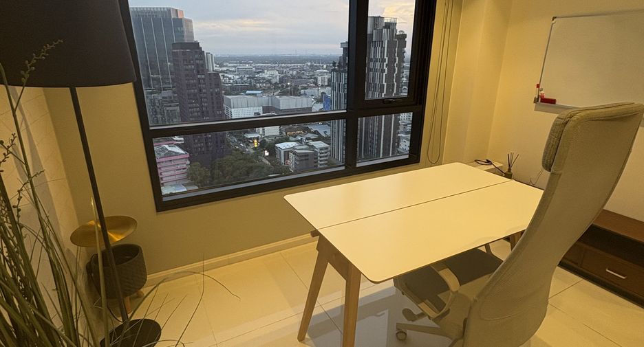 Wohnung zur Miete mit 1 Zimmer in Watthana, Bangkok