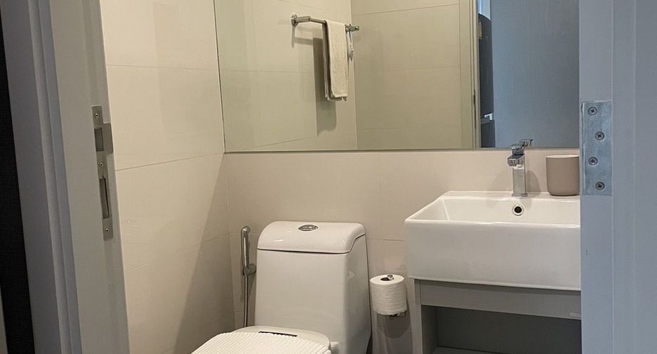 For rent 1 bed condo in Sathon, Bangkok