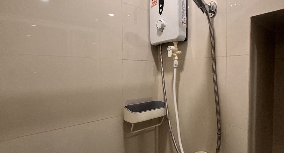 For rent 1 bed condo in Sathon, Bangkok