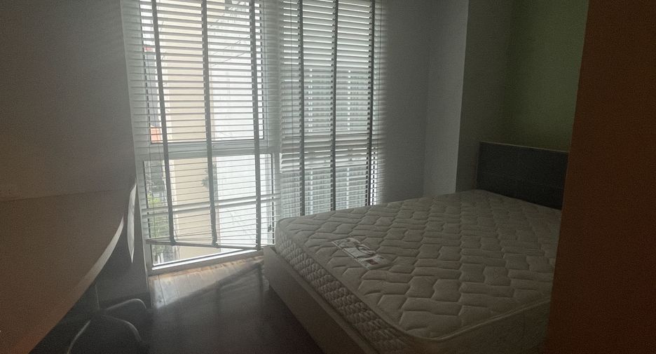 For sale and for rent 2 bedrooms condo in Watthana, Bangkok