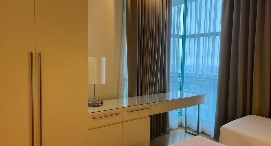 For rent 2 bedrooms condo in Bang Kho Laem, Bangkok
