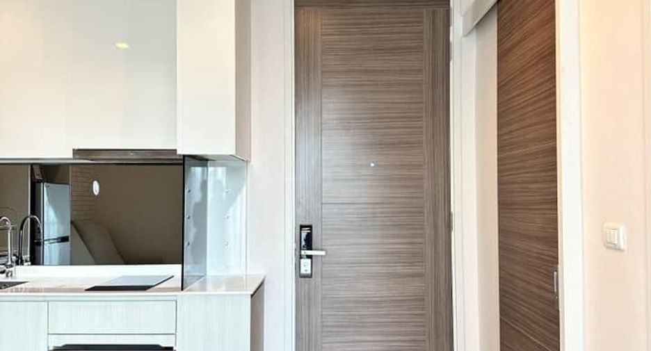 For rent 1 bed condo in Watthana, Bangkok