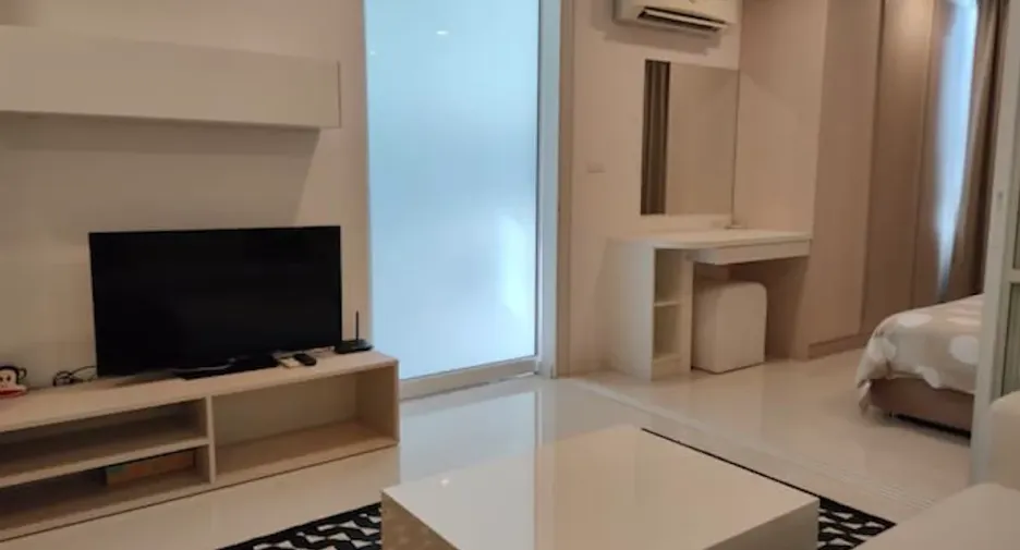 À vendre 1 chambre condo à Prawet, Bangkok