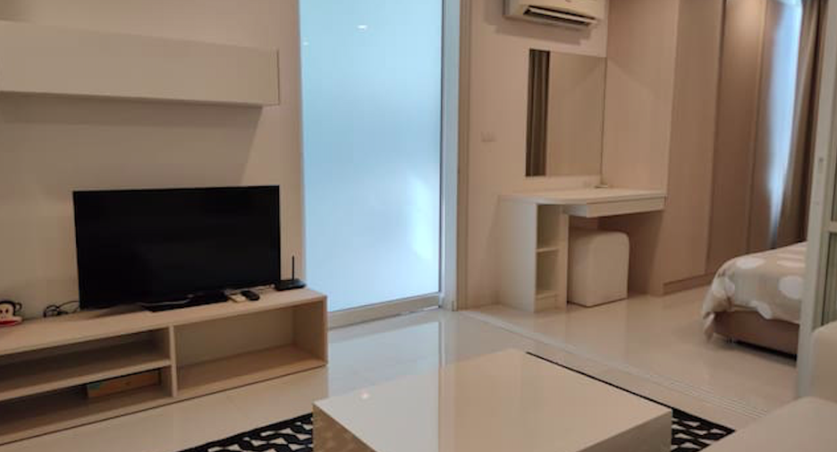 À vendre 1 chambre condo à Prawet, Bangkok