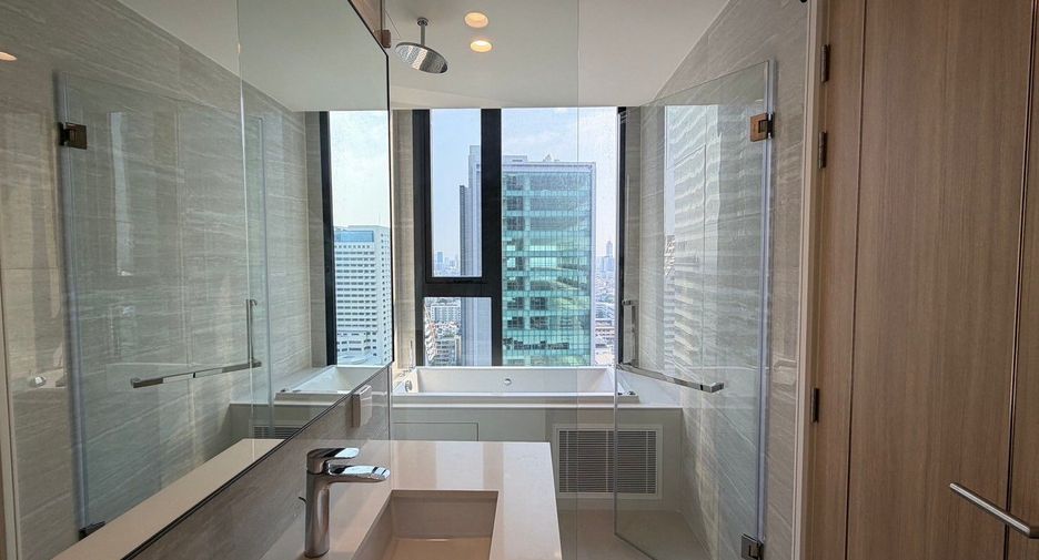 For rent 2 bedrooms condo in Sathon, Bangkok