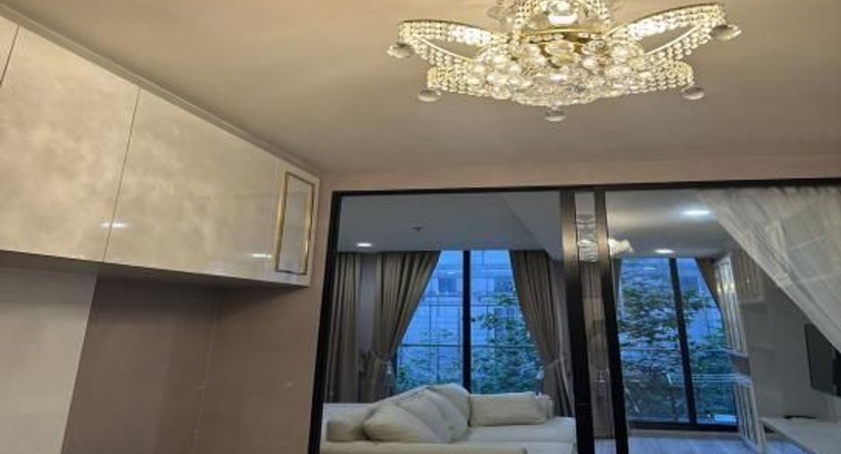 Wohnung zur Miete mit 1 Zimmer in Pathum Wan, Bangkok