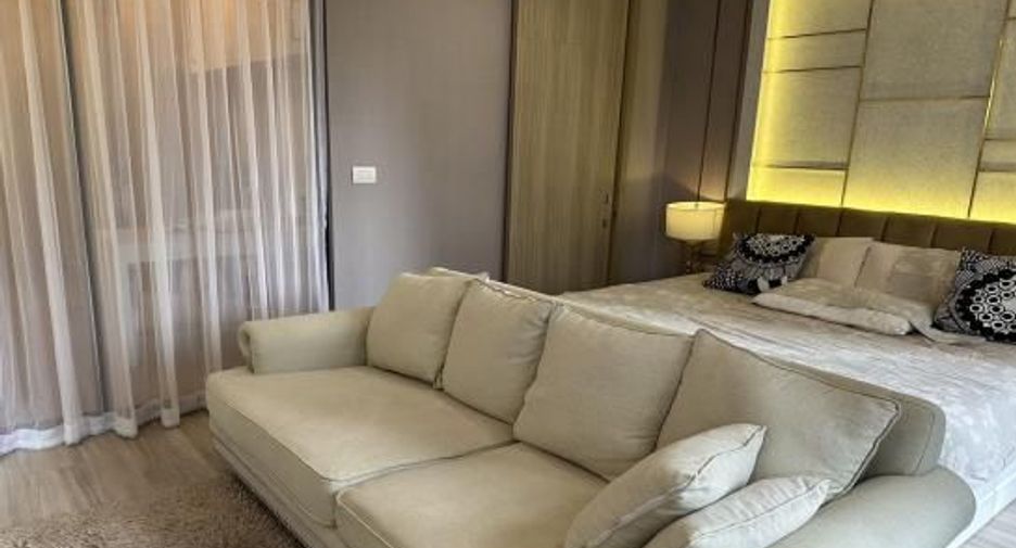 Wohnung zur Miete mit 1 Zimmer in Pathum Wan, Bangkok
