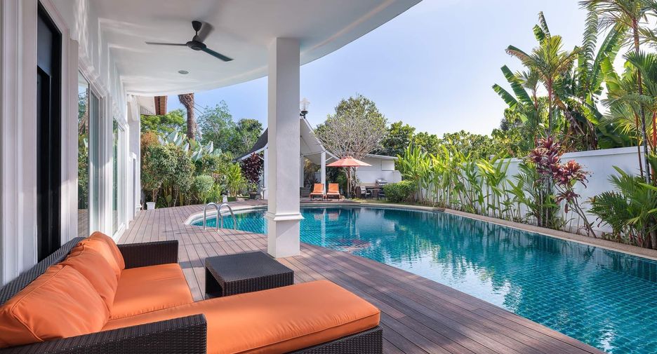 For rent 5 bedrooms villa in Kathu, Phuket