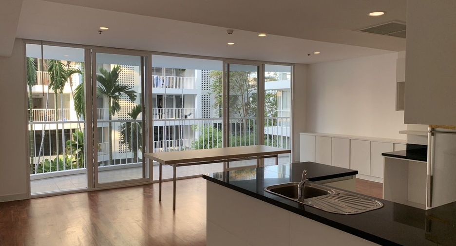 Wohnung zur Miete mit 4 Zimmer in Watthana, Bangkok