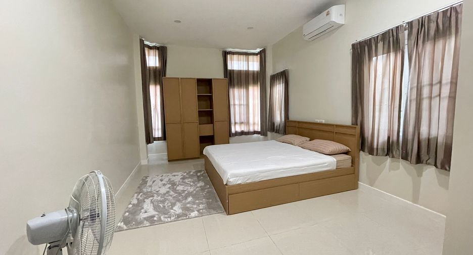 For rent 3 bedrooms house in Mueang Phuket, Phuket