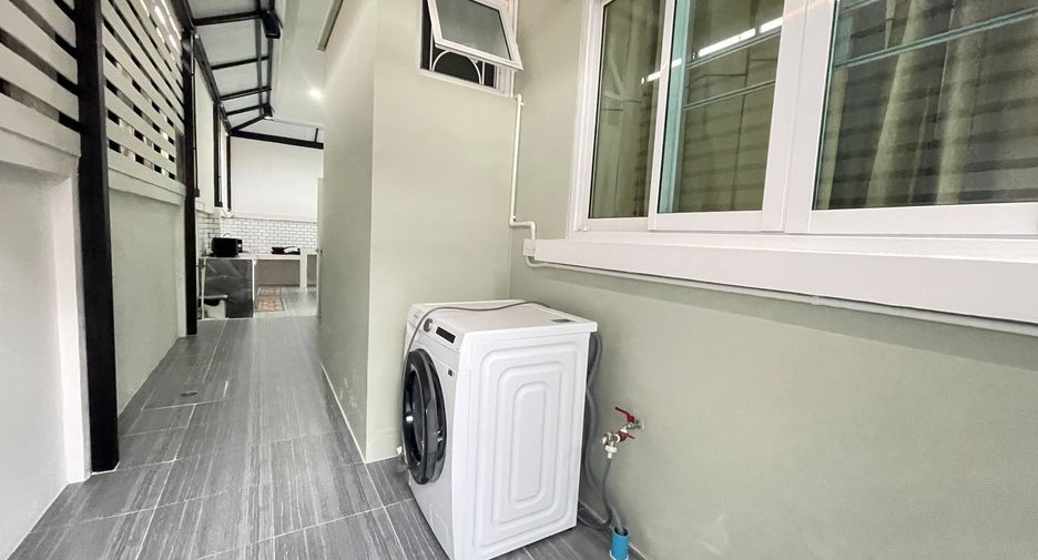 For rent 3 bedrooms house in Mueang Phuket, Phuket