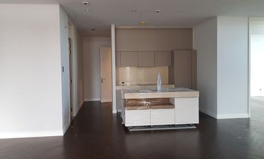 Wohnung zur Miete mit 3 Zimmer in Khlong Toei, Bangkok