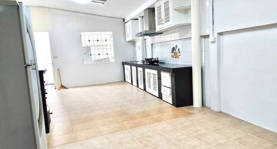 For rent 3 bedrooms house in Mueang Phuket, Phuket