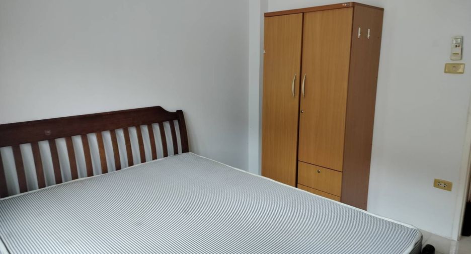 For rent 3 bedrooms house in Mueang Phuket, Phuket