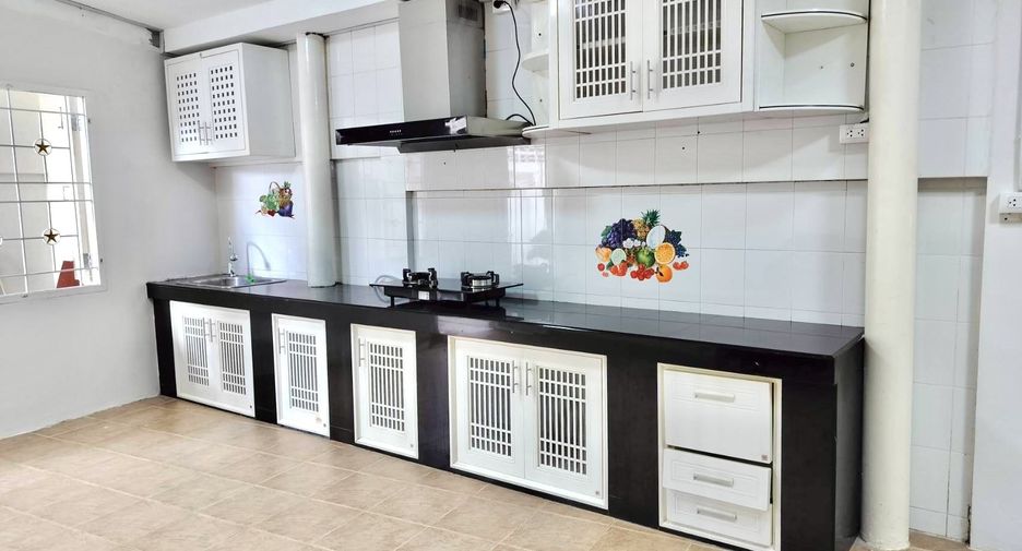 For rent 3 bedrooms house in Mueang Phuket, Phuket