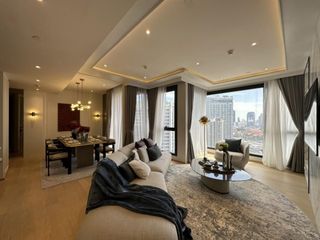 For sale 3 bedrooms condo in Huai Khwang, Bangkok