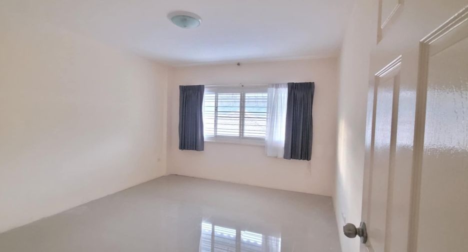 For rent 4 bedrooms office in Mueang Phuket, Phuket