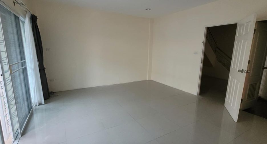 For rent 4 bedrooms office in Mueang Phuket, Phuket