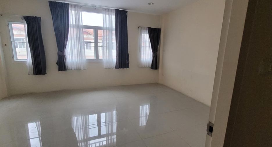 For rent 4 bedrooms office in Mueang Phuket, Phuket