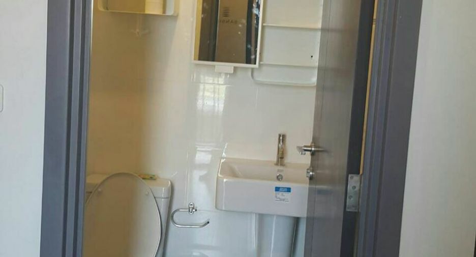 Wohnung zum Kauf mit Studio in Watthana, Bangkok