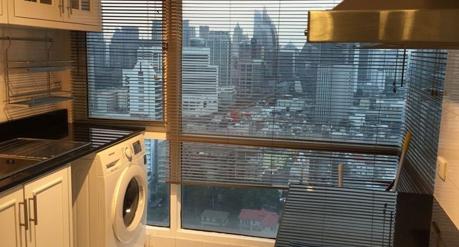 ขาย 2 ห้องนอน คอนโด ใน วัฒนา, กรุงเทพฯ