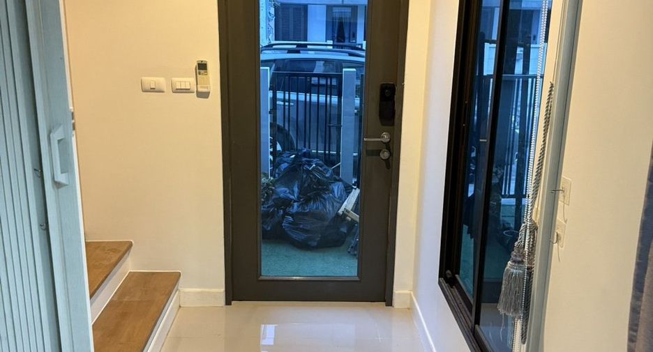 For rent 3 bedrooms house in Bang Phli, Samut Prakan
