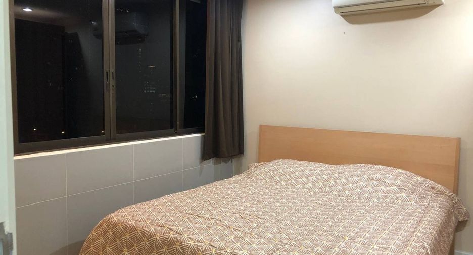For rent 2 bedrooms condo in Watthana, Bangkok