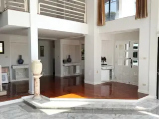 For rent 3 ベッドルーム house in Khan Na Yao, Bangkok