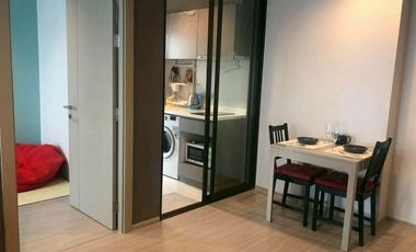 Condo en venta de 2 habitaciones en Huai Khwang, Bangkok