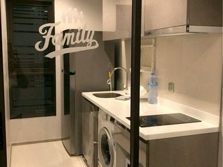 For sale 2 bedrooms condo in Huai Khwang, Bangkok