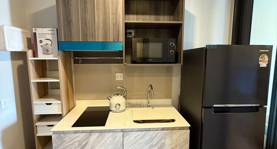 For rent 1 bed condo in Phra Khanong, Bangkok