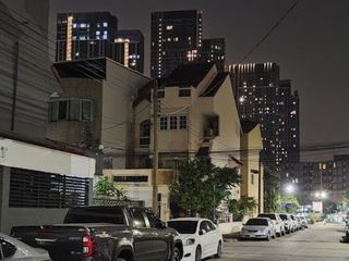 出售 3 卧室 联排别墅 在 Bang Na, 曼谷
