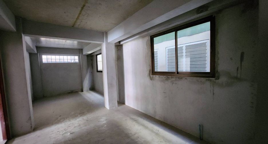For rent office in Suan Luang, Bangkok
