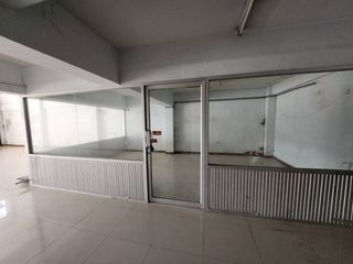 出租 办公室 在 Suan Luang, 曼谷
