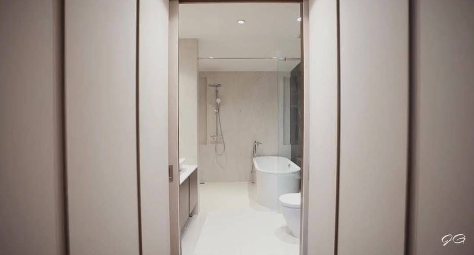 For sale and for rent 1 bed condo in Watthana, Bangkok