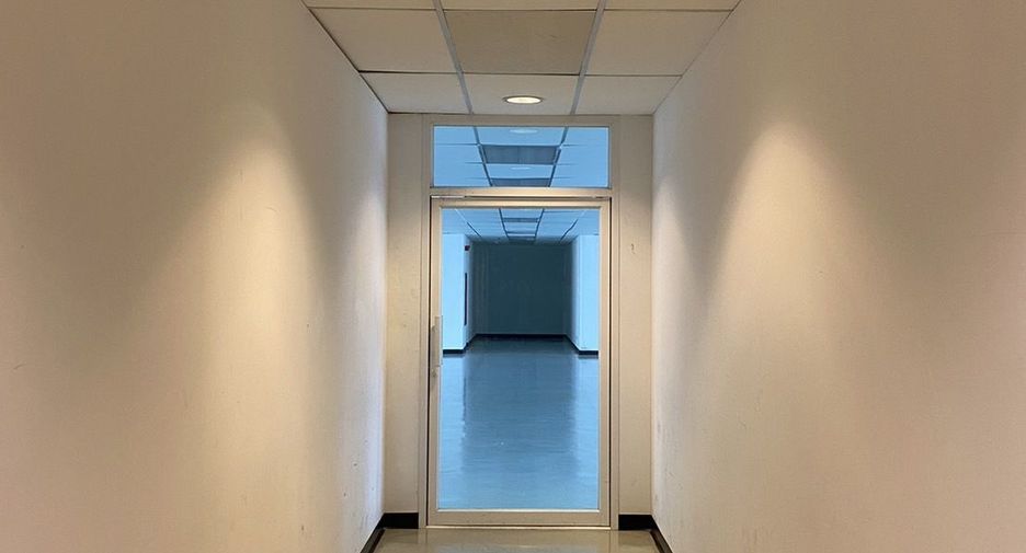 For rent office in Watthana, Bangkok