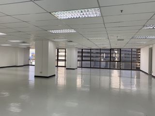 出租 办公室 在 Watthana, 曼谷