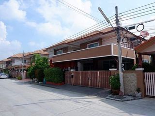 Casa en venta de 3 habitaciones en Bang Phli, Samut Prakan