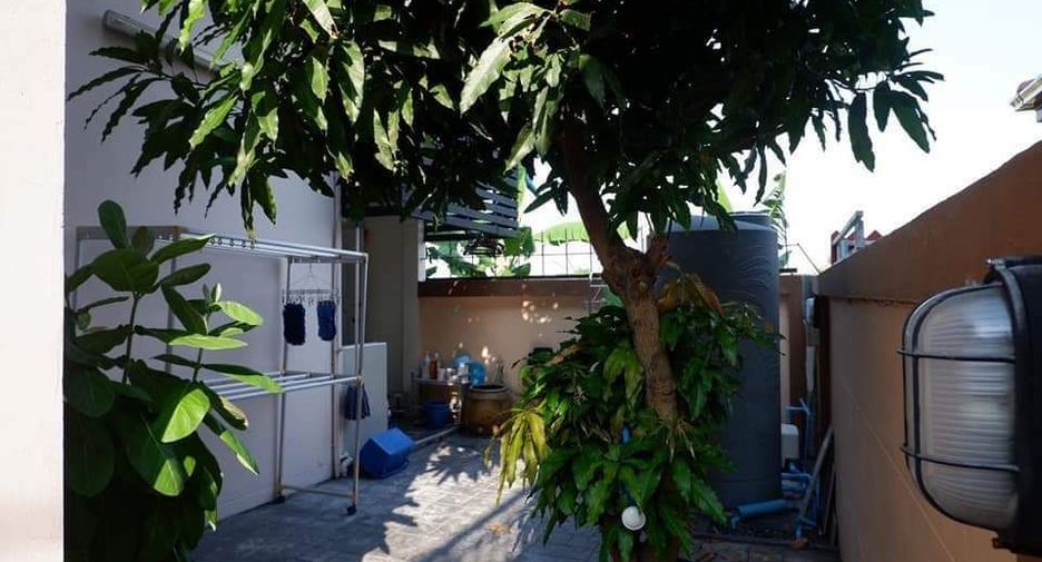 Casa en venta de 3 habitaciones en Bang Phli, Samut Prakan