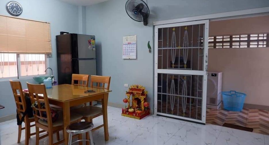 Casa en venta de 3 habitaciones en Bang Phli, Samut Prakan